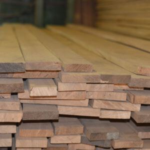 Доска обрезная бук 32х130х1400мм